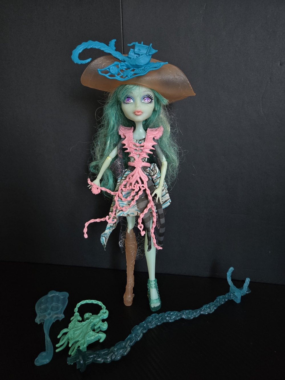 Monster High Haunted Student Spirits Vandala Doubloons Doll